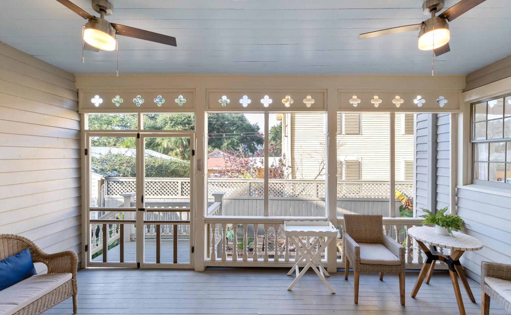 Historic 1871 Coastal Breeze With Heated Pool - Restoring Galveston Villa Exterior foto