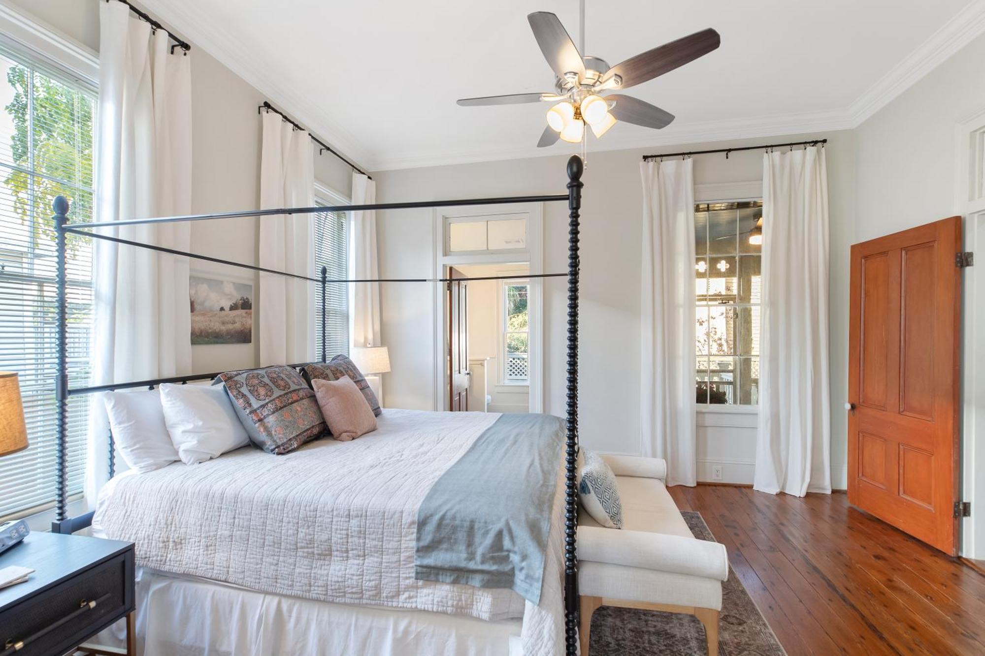 Historic 1871 Coastal Breeze With Heated Pool - Restoring Galveston Villa Exterior foto